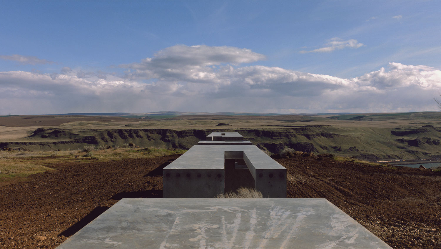 Maryhill Overlook Post Image 3
