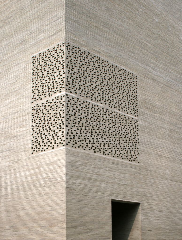 Kolumba Museum Post Image 4